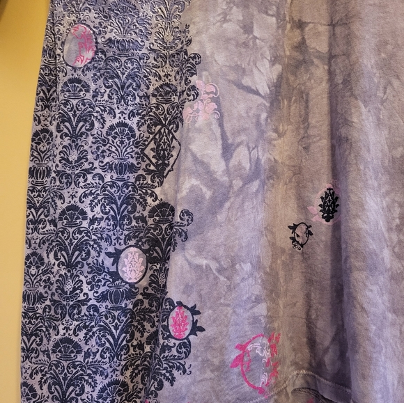 Glima. Tunic with 3/4 sleeve and split v neck. Purple / magenta. Med. - Picture 5 of 8